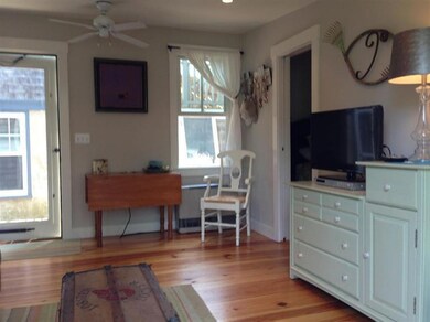12 Brewster St unit 2, Provincetown, MA 02657 - photo 6