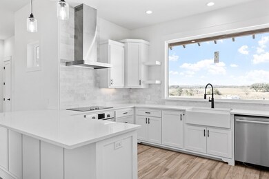 4528 Comanche Trace Dr, Kerrville, TX 78028 - photo 5