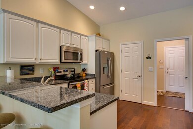 05 - 1729 N Crystal Cove Haslett - Mediu