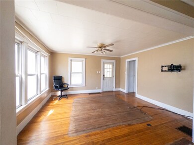 212 E 5th St, Tilton, IL 61833 - photo 5