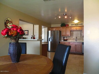 Kitchen/Dining