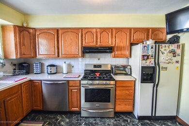 279 Doane Ave, Staten Island, NY 10308 - photo 6