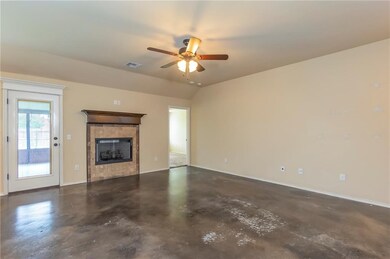2201 SE 5th St, Moore, OK 73160 - photo 7