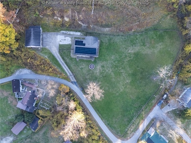 1817 Davis Cir, Charleston, WV 25387 - photo 7