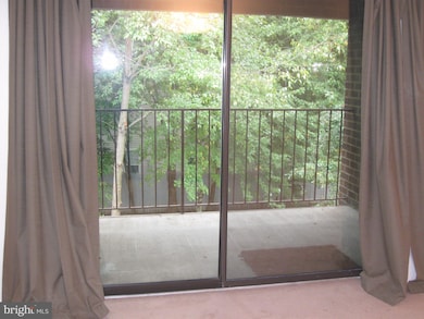 7332 Tavenner Ln unit 3A, Alexandria, VA 22306 - photo 4