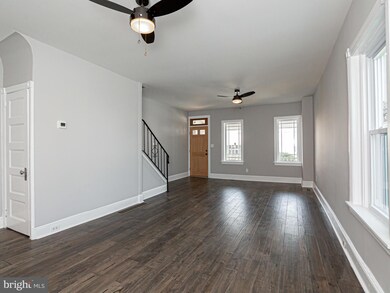 244 Kossuth Ave, Folsom, PA 19033 - photo 7