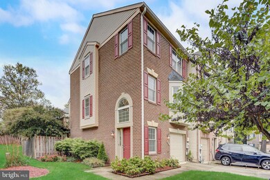 3826 Early Glow Ln, Bowie, MD 20716 - photo 2