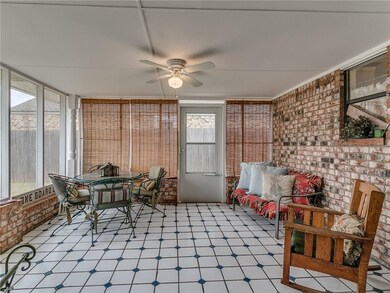 1020 NE 20th St, Moore, OK 73160 - photo 5