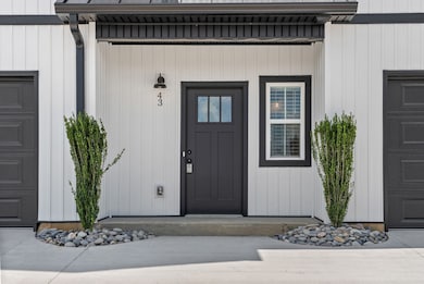 166 Sango Dr unit Bldg 600 50, Clarksville, TN 37043 - photo 2