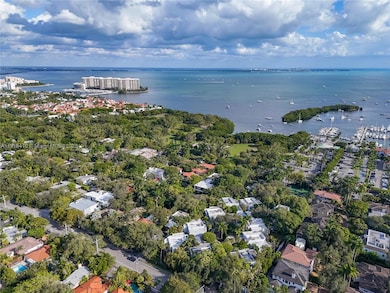 2475 S Bayshore Dr, Miami, FL 33133 - photo 5