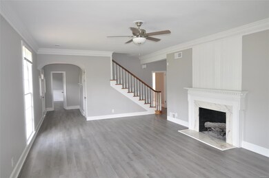 Front Living Area