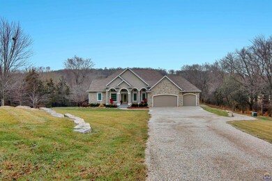 4850 SW 53rd St, Topeka, KS 66610 - photo 3