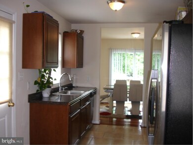 12609 Lampton Ln, Fort Washington, MD 20744 - photo 2