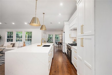 9222 Belinder Rd, Leawood, KS 66206 - photo 3