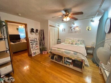 7 Stillman Place unit 1, Boston, MA 02113 - photo 4