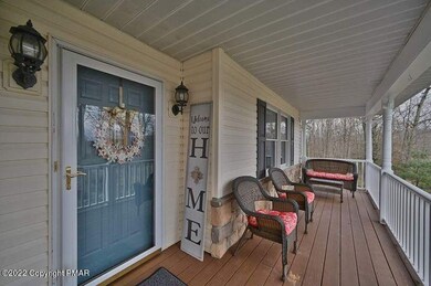 6511 Azure Ct, East Stroudsburg, PA 18301 - photo 4