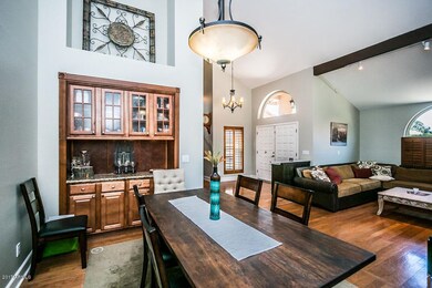 09712- 15035 N 49th St AZ- Candi-7