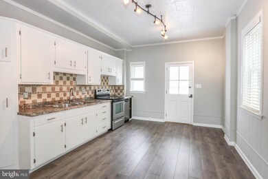 312 Dotts St, Pennsburg, PA 18073 - photo 5