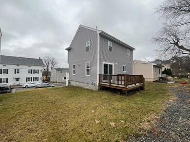 381 Tecumseh St, Fall River, MA 02721 - photo 4