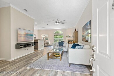 1649 Linkside Ct N (5).jpg-SMALL