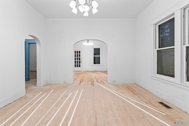 909 9th St SE, Decatur, AL 35601 - photo 4