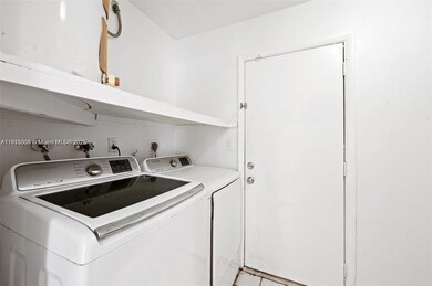 7403 NW 76th St, Tamarac, FL 33321 - photo 6