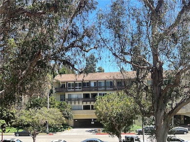 5600 Kensington Way unit 209, Culver City, CA 90230 - photo 4