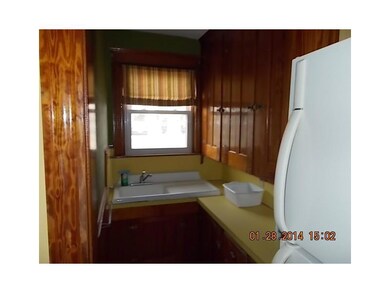 33 Auburn St, Pawtucket, RI 02860 - photo 7