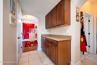 2376 Eisner Dr, Jacksonville, FL 32218 - photo 4