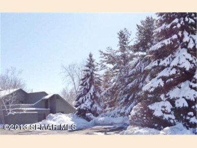 68 Links Ln unit 1, Winona, MN 55987 - photo 3