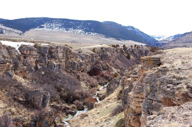 WigWam Creek and Canyon - looking West towards Gra