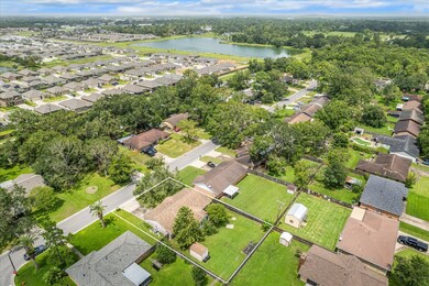 316 Windsor Square, Alvin, TX 77511 - photo 5