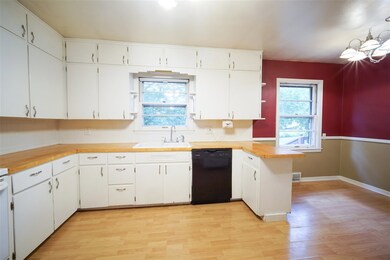 1726 Birch St, Cedar Falls, IA 50613 - photo 6