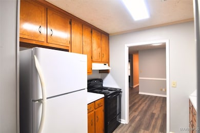 165 E 6th St unit D, Prattville, AL 36067 - photo 2