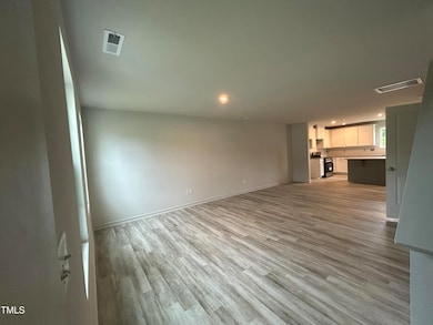 JR 22 Open Floor Concept