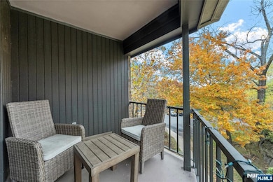 181 Long Hill Rd unit B 11 U 6, Little Falls, NJ 07424 - photo 5