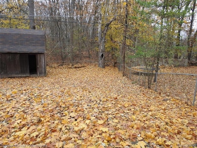 5919 Western Rd, Flint, MI 48506 - photo 4