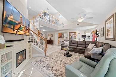2563 Hemmgway - 4