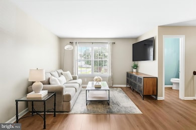 17363 Avion Square, Round Hill, VA 20141 - photo 4