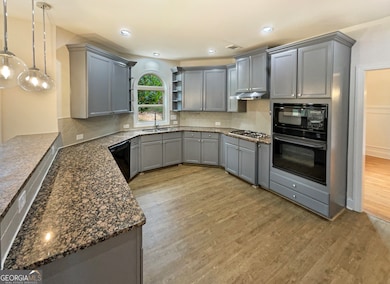 6508 Terraglen Way, Locust Grove, GA 30248 - photo 2