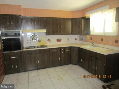 1220 Whitby Ave, Lansdowne, PA 19050 - photo 4