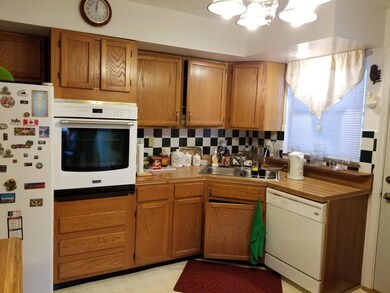 3754 Ganson Dr, Columbus, OH 43224 - photo 2