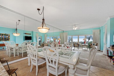 Topsl Beach Manor 213-07