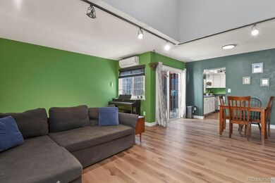 2522 S Worchester Ct unit B, Aurora, CO 80014 - photo 4