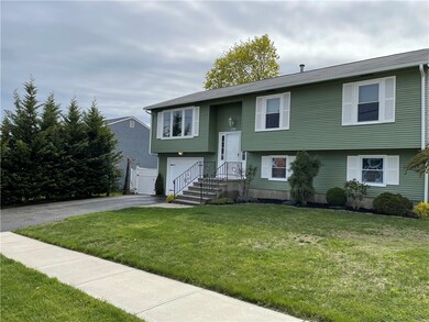 179 Wellspring Dr, Warwick, RI 02886 - photo 2