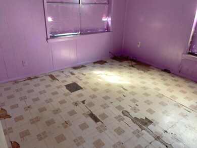 804 E Sanchez St, Pharr, TX 78577 - photo 5