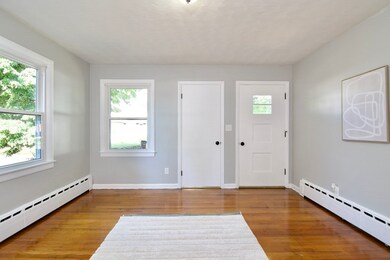 21 Cranston St, Westfield, MA 01085 - photo 6
