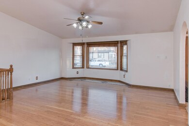 03 - Living Room