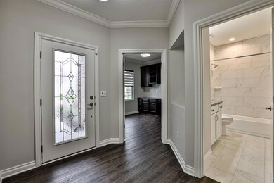 6680 Liberty Cir, Liberty Township, OH 45069 - photo 5