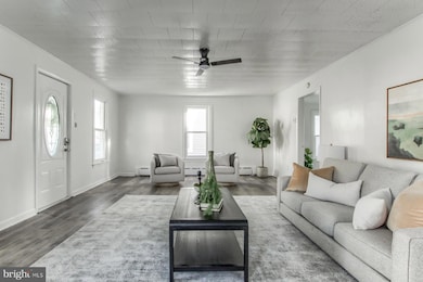 28 N 4th St, Halifax, PA 17032 - photo 6